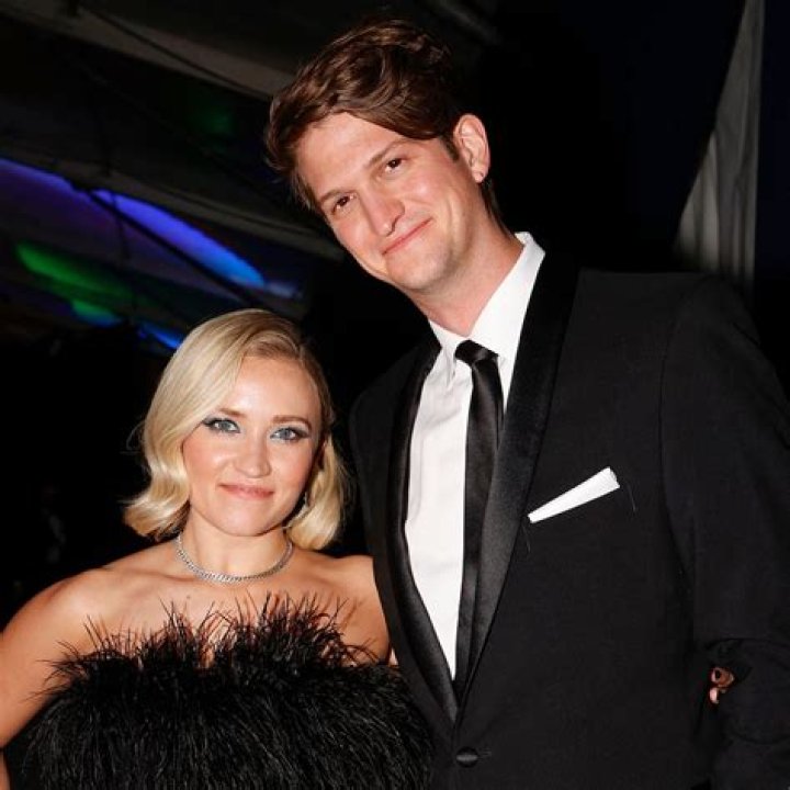 Emily Osment: A Rising Figure in the Entertainment Industry
