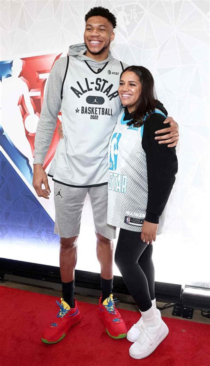 Giannis Antetokounmpo's Wife Height: Everything You Need to Know
