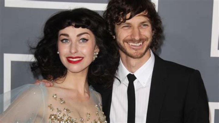 Gotye and Kimbra Married: A Journey Through Love, Music, and Celebrity Life