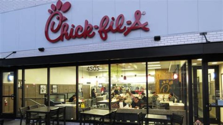How Old is Gina Lynn Chick-fil-A? Discover the Fascinating Journey of a Fast-Food Icon