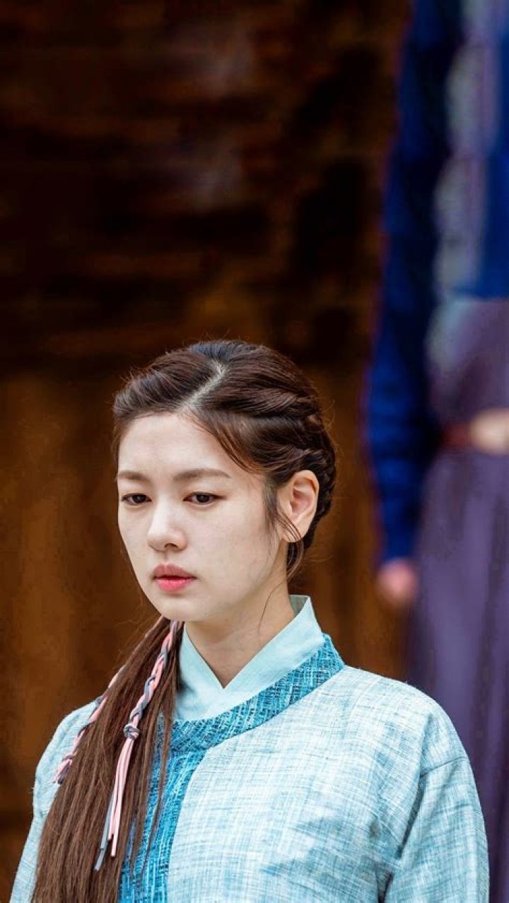 Jung So Min's Weight: Latest Updates & Diet Details