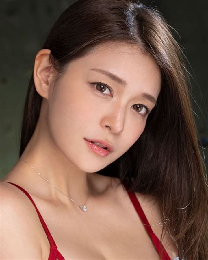 Marry Tachibana: The Rising Star in the Spotlight