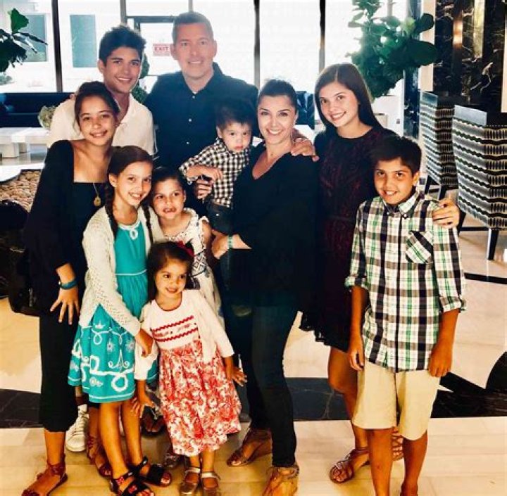 Sean Hannity Kids: Exploring the Family Life of a Prominent Political Figure