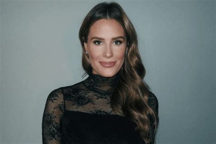 Stephanie March: A Rising Star in the Acting World