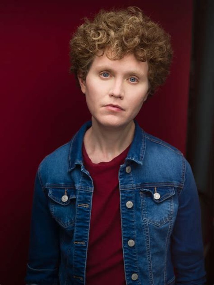 Taylor Breesy: A Rising Star in the Music Industry