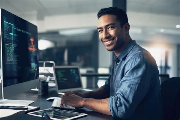 Zachary Knight: The Rising Star in the World of Technology